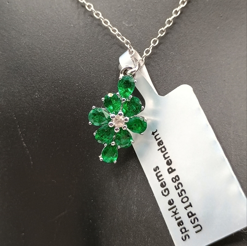 Green Emeralds And White Zircon Silver Necklace - Picture 2 of 6